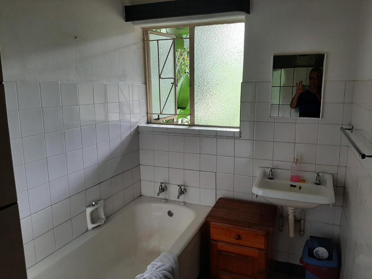 Elephant Walk Guesthouse And Back Packers Phalaborwa Exterior foto