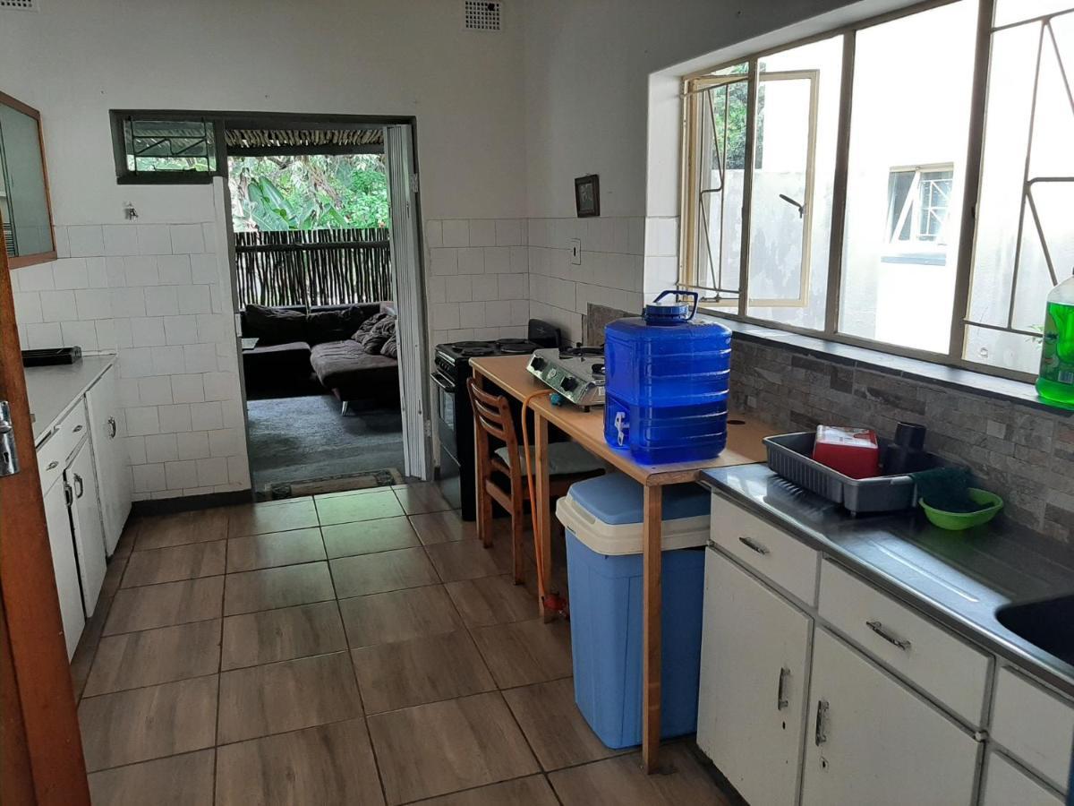 Elephant Walk Guesthouse And Back Packers Phalaborwa Exterior foto