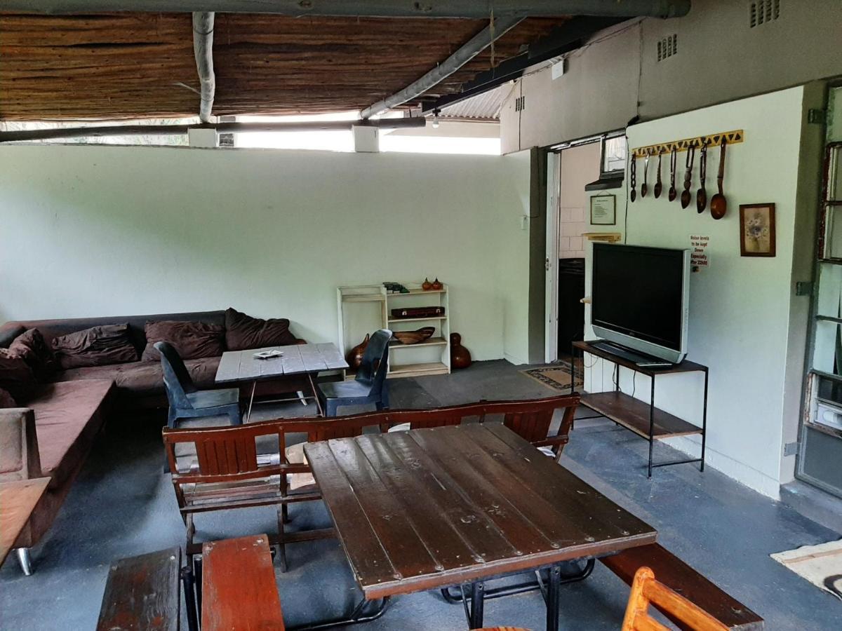 Elephant Walk Guesthouse And Back Packers Phalaborwa Exterior foto