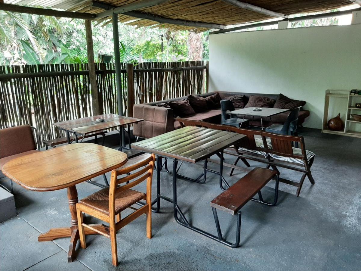 Elephant Walk Guesthouse And Back Packers Phalaborwa Exterior foto