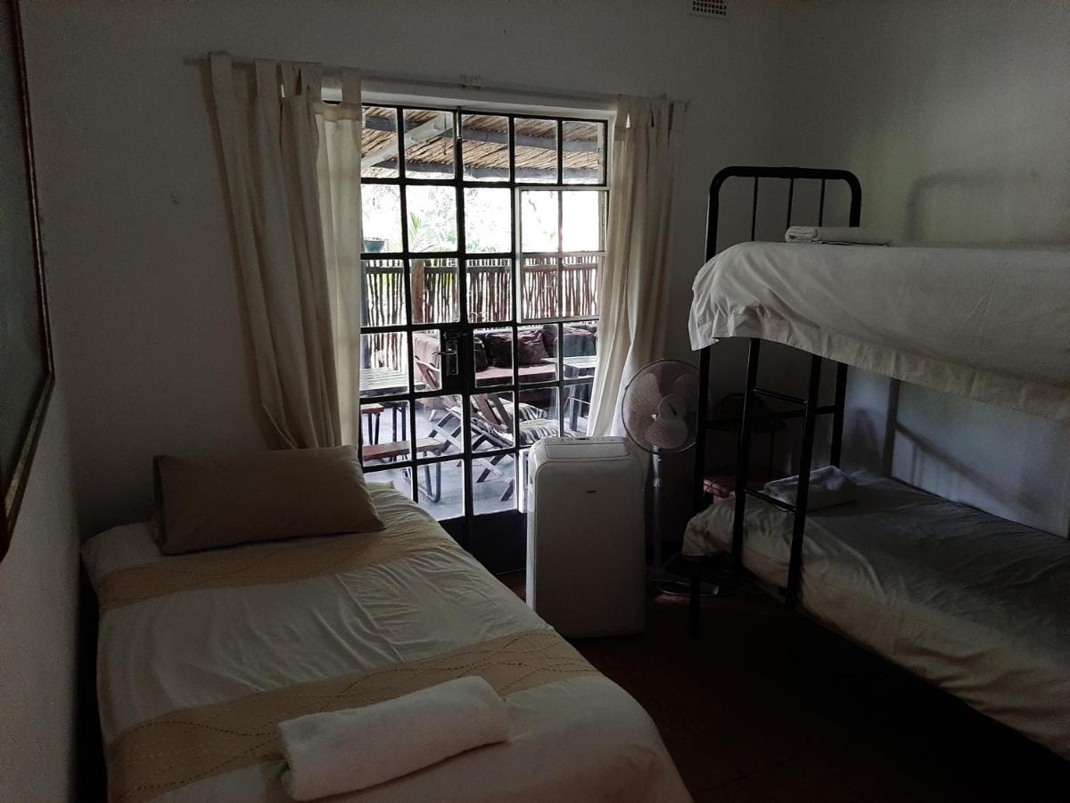 Elephant Walk Guesthouse And Back Packers Phalaborwa Exterior foto